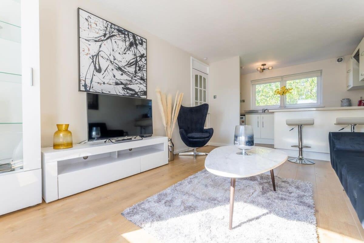 Stunning City Centre 1 Bed With Free Parking 글라스고 외부 사진